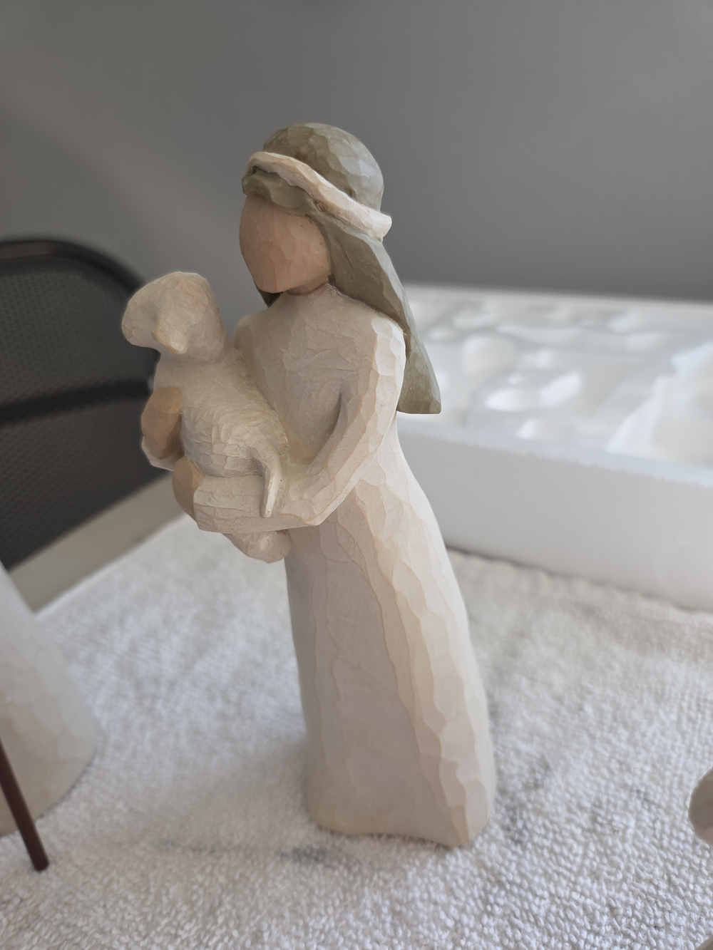 Willow Tree Nativity Set - Picture 3 of 12